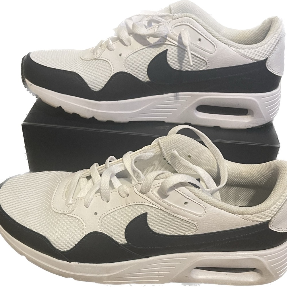 Nike air max white and blue size 10.5